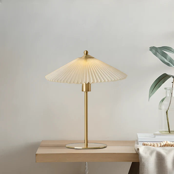 Table lamp